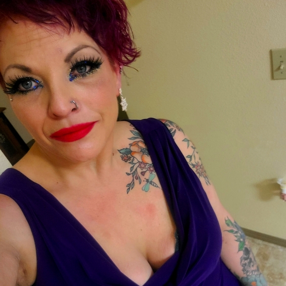 Meet your Posher, Randielee - Picture 2 of 4